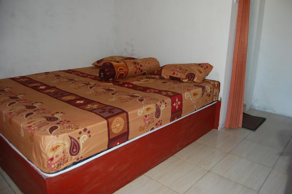 Defa Homestay Kuta  Habitación foto