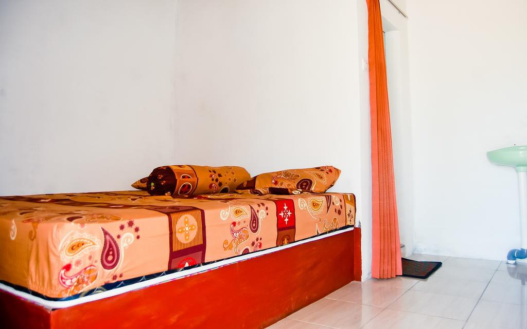 Defa Homestay Kuta  Habitación foto